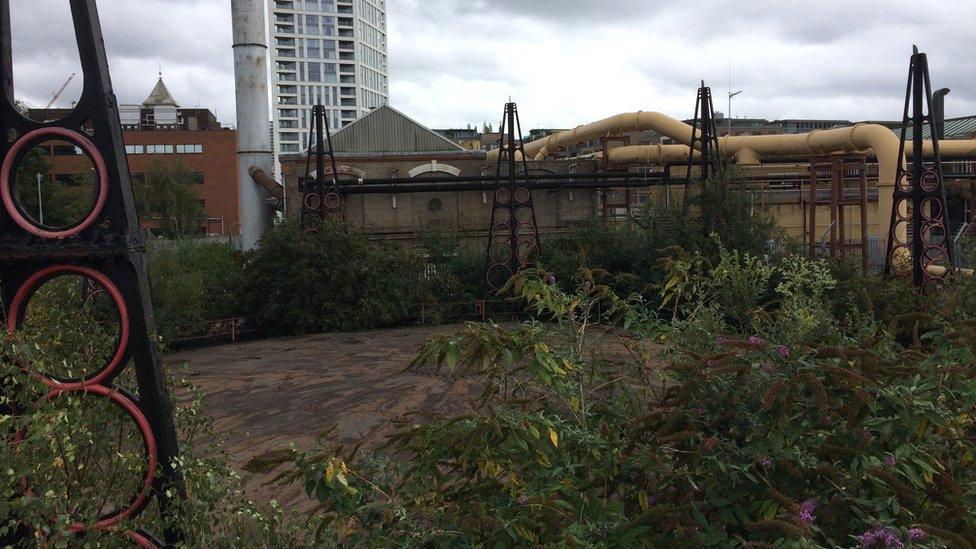 Gasholder number 2, Fulham Gasworks, London