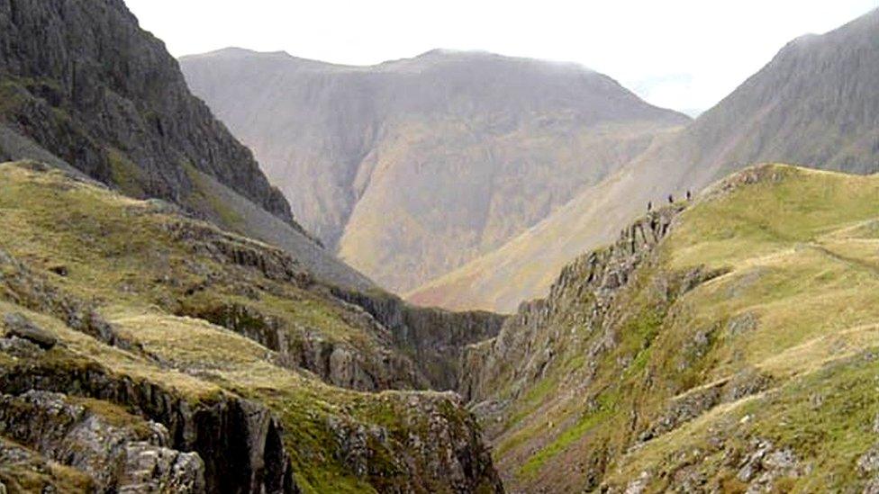 Piers Gill