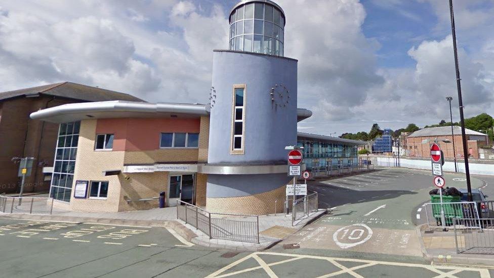 Bridgend bus station