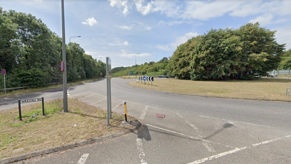 A4174 Wraxall Road roundabout in Warmley