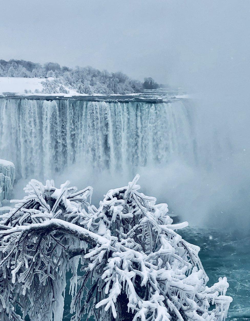 A frozen over waterfall