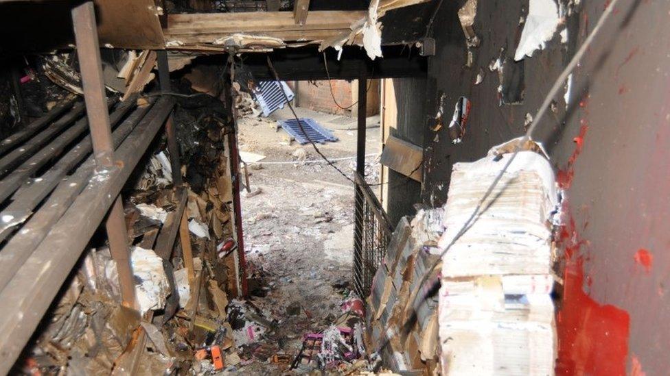 Paul"s Hair World fire