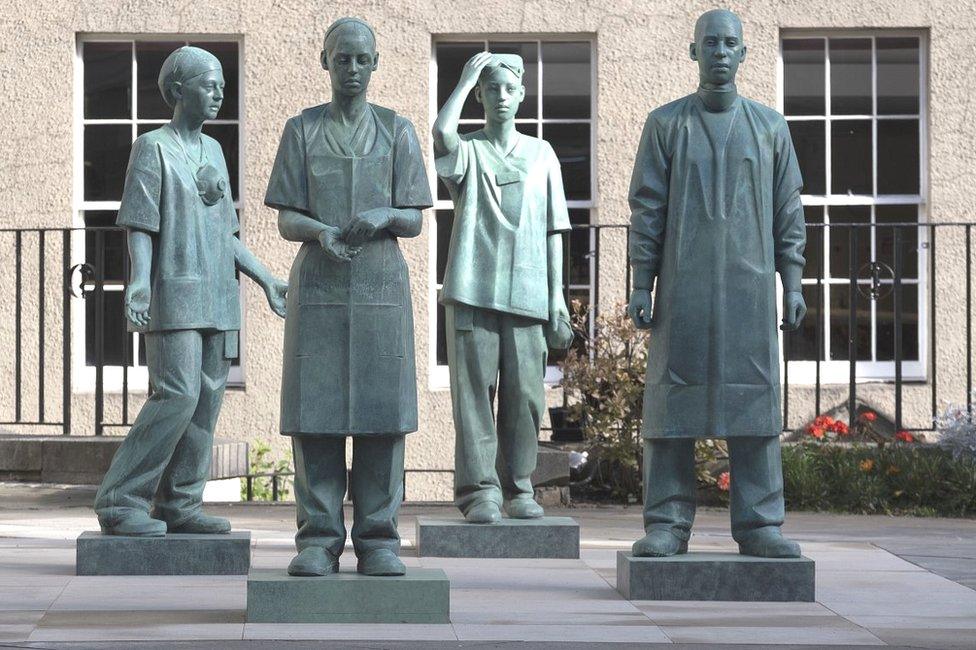 Sculpture in the grounds of the Royal College of Surgeons of Edinburgh