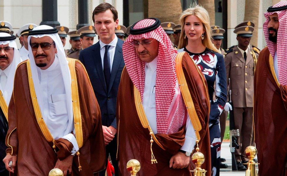 Saudi King Salman bin Abdulaziz al-Saud (L), and Ivanka Trump (r) - 20 May 2017