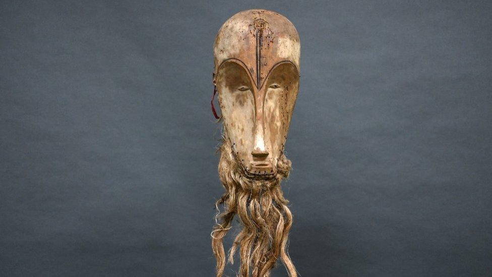 "Ngil" mask of the Fang people of Gabon auctioned in March 2022