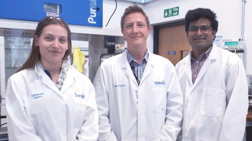 Left to right: Dr Catherine Suenne de Castro, Dr Matthew Lloyd Davies and Dr Sudhagar Pitchaimuthu