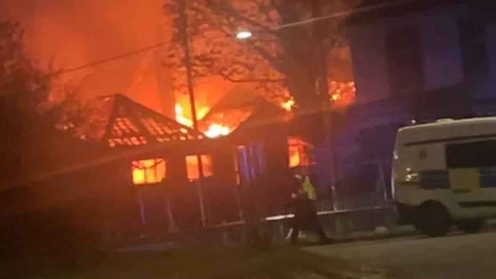 Willows Social Club on fire