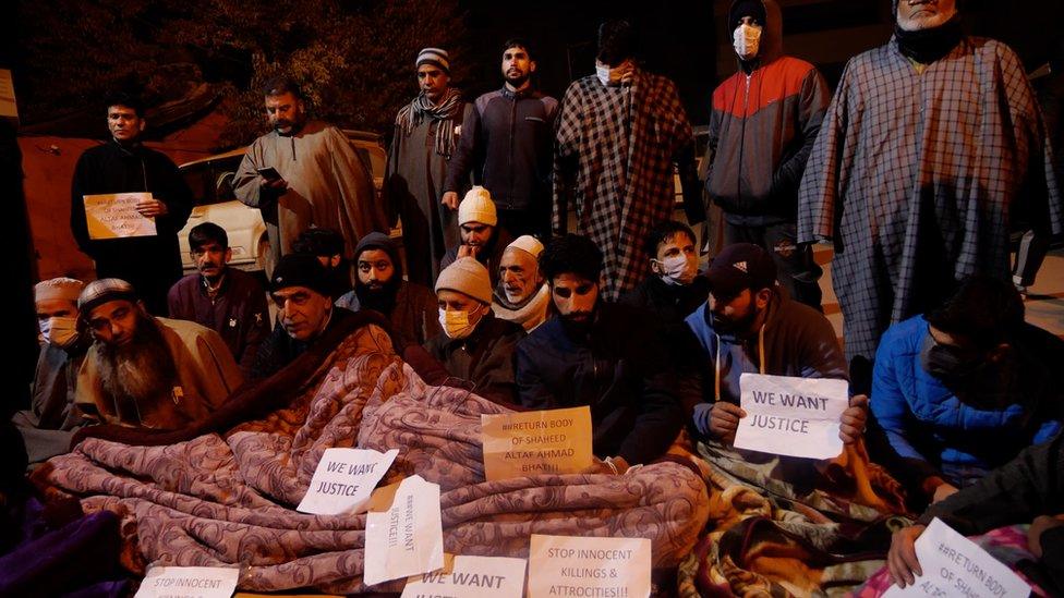 Family of Altaf Bhat protesting in press colony Srinagar, demanding the return of his body.