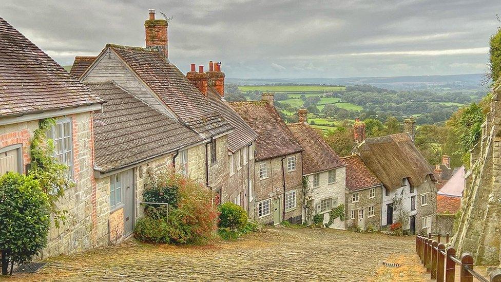 Gold Hill, Shaftesbury