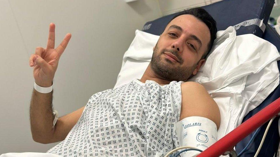 Pouria Zeraati in hospital