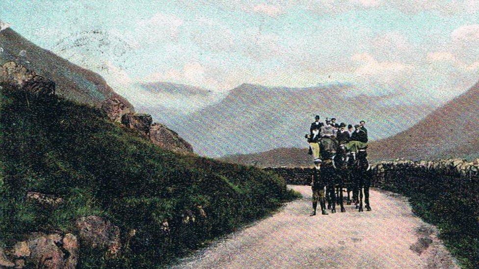 A coach and horse coming along the A5 towards Bethesda