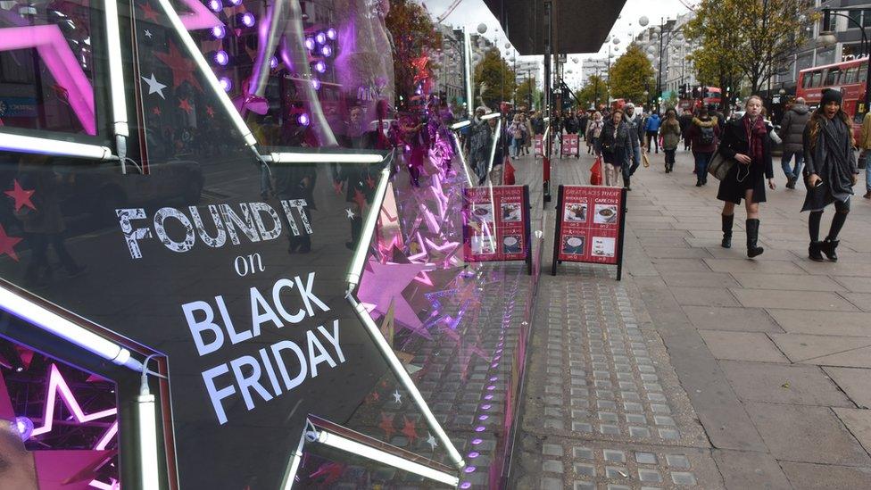 Black Friday advertising in 2015