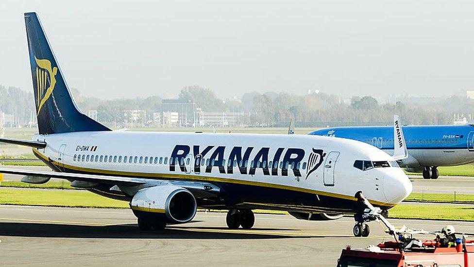 Ryanair plane