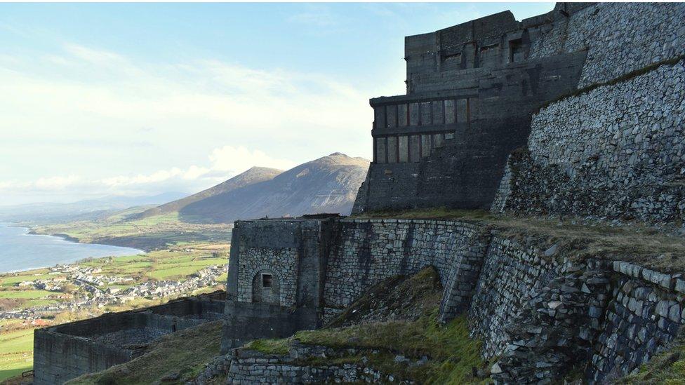 Trefor Chwarel ithfaen ‘Y Gwaith Mawr’, Trefor. Ymweld 2020