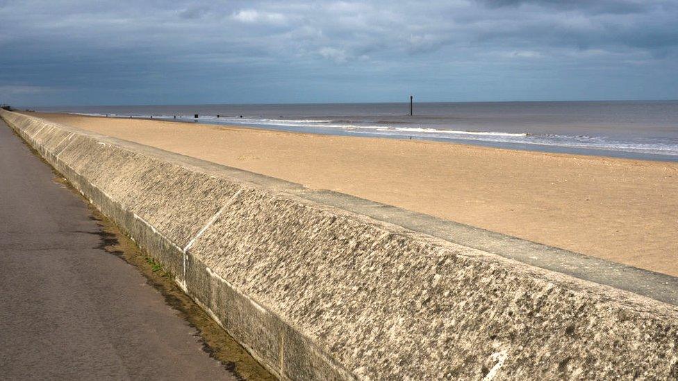 Sea wall and beach at Mablethorpe