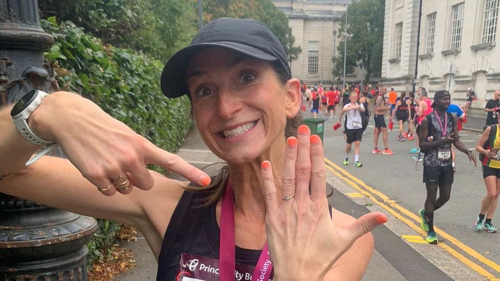 Anna Bearne with engagement ring