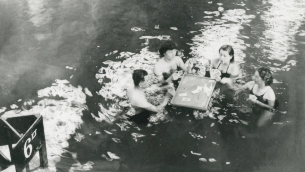 Picture of people using the baths courtesy of Droitwich Spa Heritage Centre