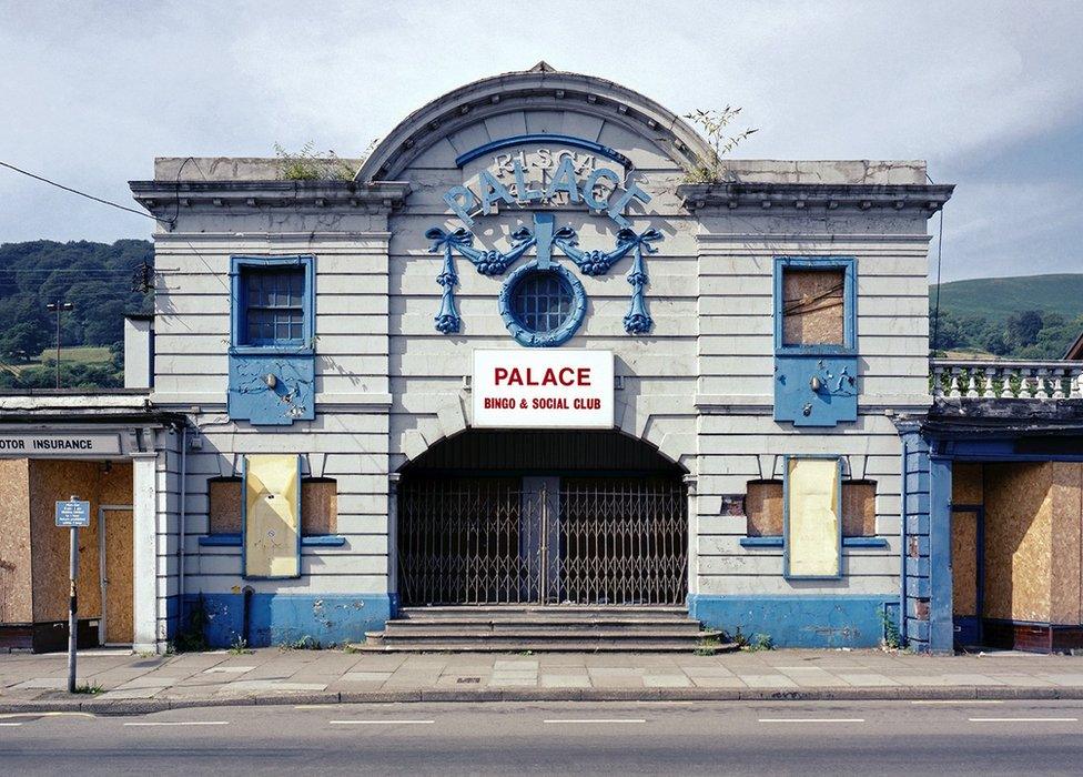 Risca Palace, 1996