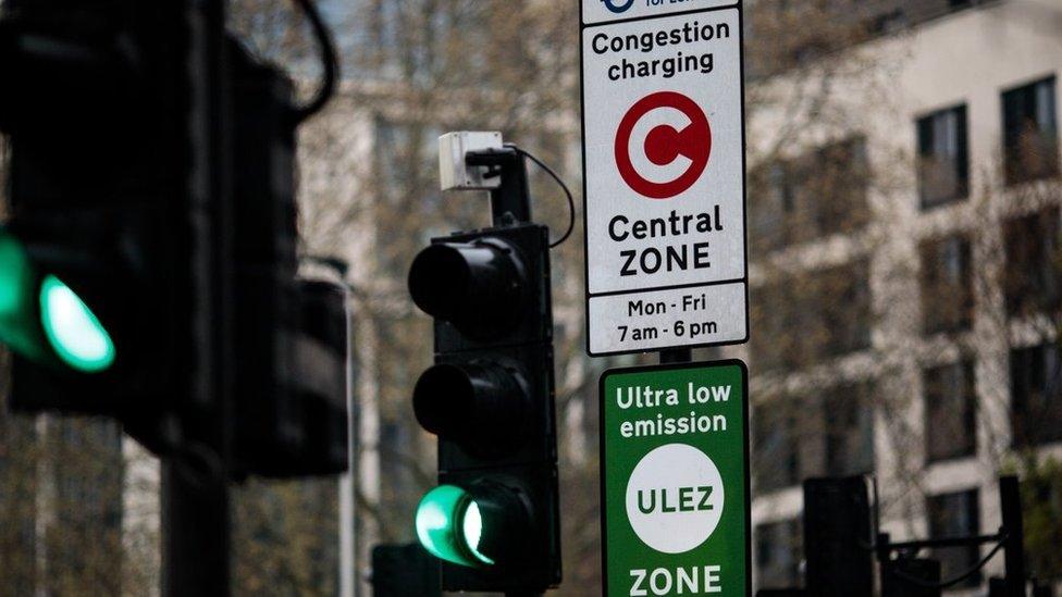 Congestion charge sign