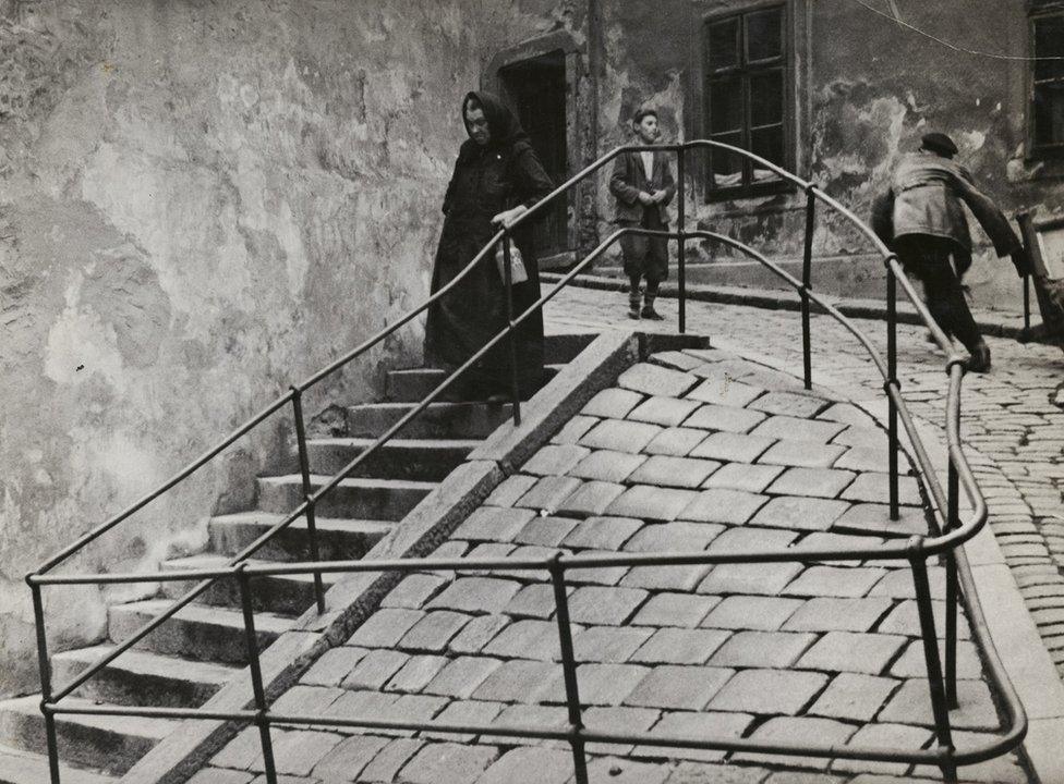 Inside the Jewish quarter, Bratislava, c. 1935–38.