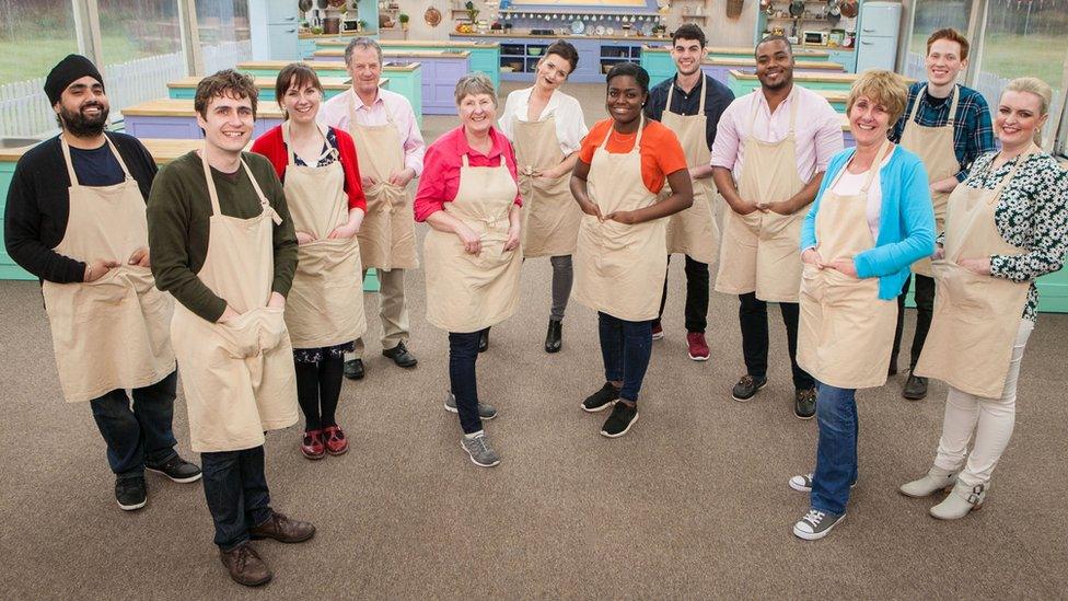 2016 Bake Off contestants.