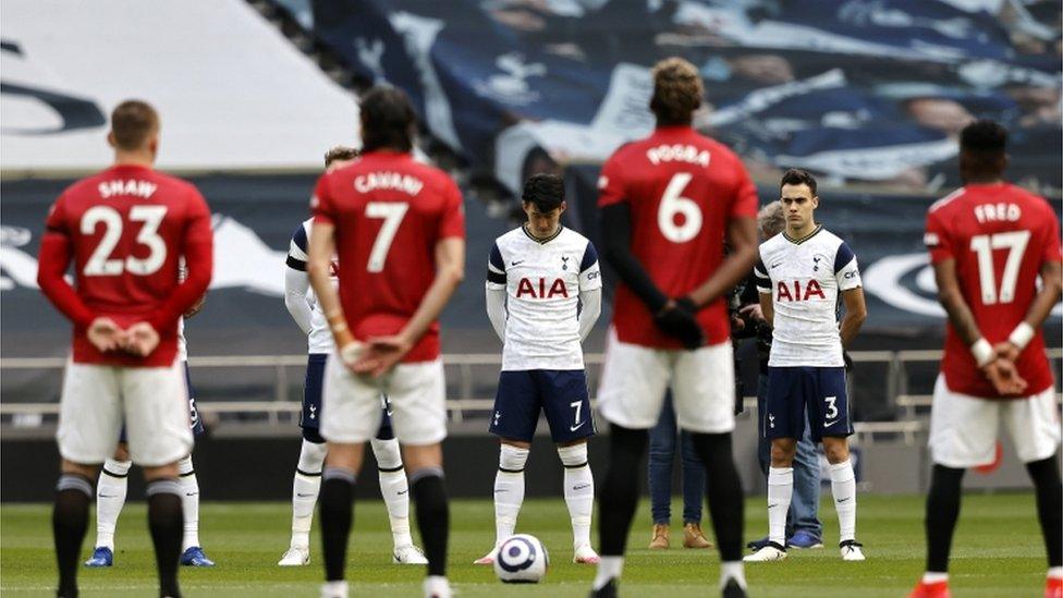 Manchester United and Tottenham Hotspur players take part in a two-minute silnmce to remember the Duke of Edinburgh