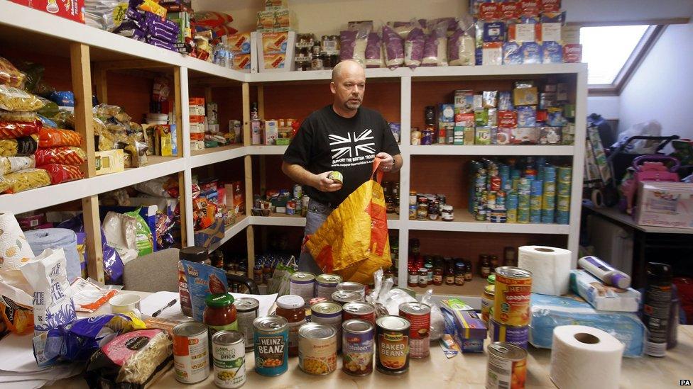 Volunteer at a Glasgow food bank