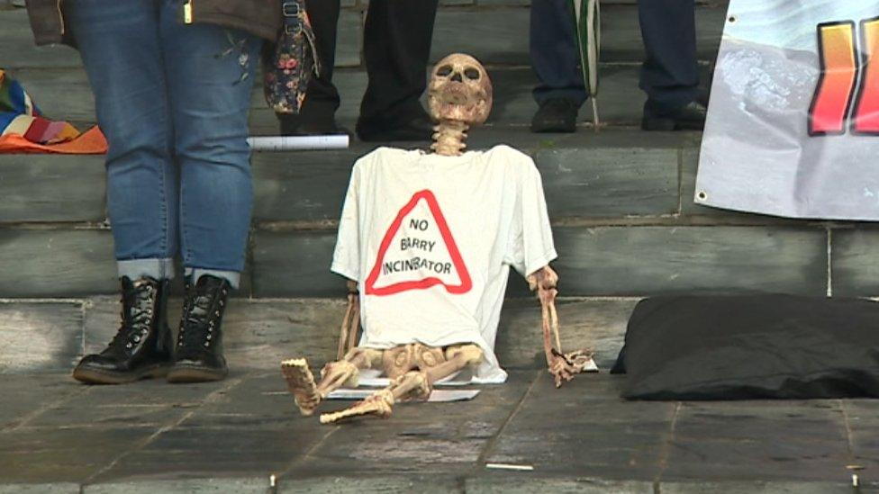 Skeleton wears 'no Barry incinerator' t-shirt