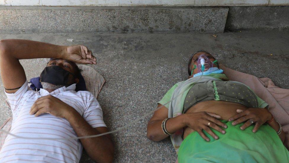 Covid-19 patients get oxygen on the spot provided by Sikh Organization at Gurdwara in Indirapuram, Ghaziabad, Uttar Pradesh, India on April 24, 2021