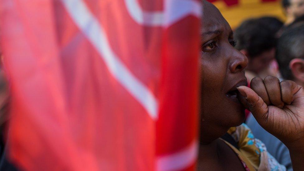 Supporters of former President Luiz Inacio Lula da Silva gather in front of the headquarters of the Metalworkers' Union while awaiting Lula's speech on 6 April 2018 in Sao Bernardo do Campo, Brazil