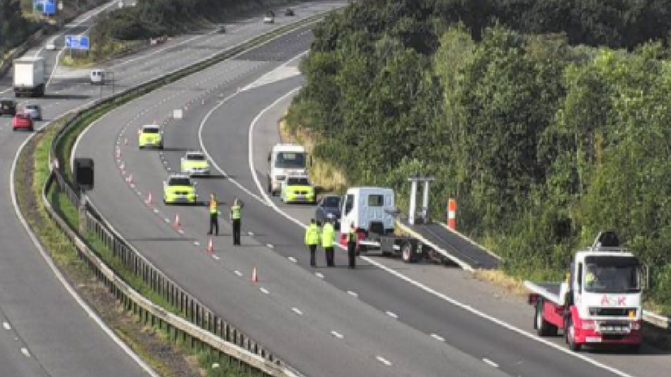 Road closed between junctions 33 and 32 near Cardiff