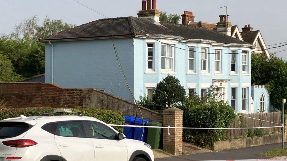 A dangling electrical wire over London Road