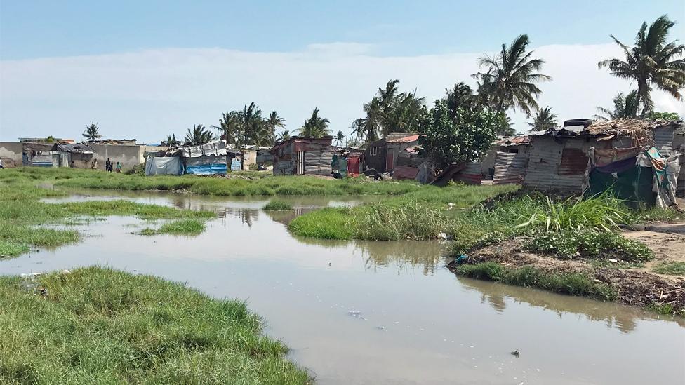 Shack houses in Beira, Mozambique