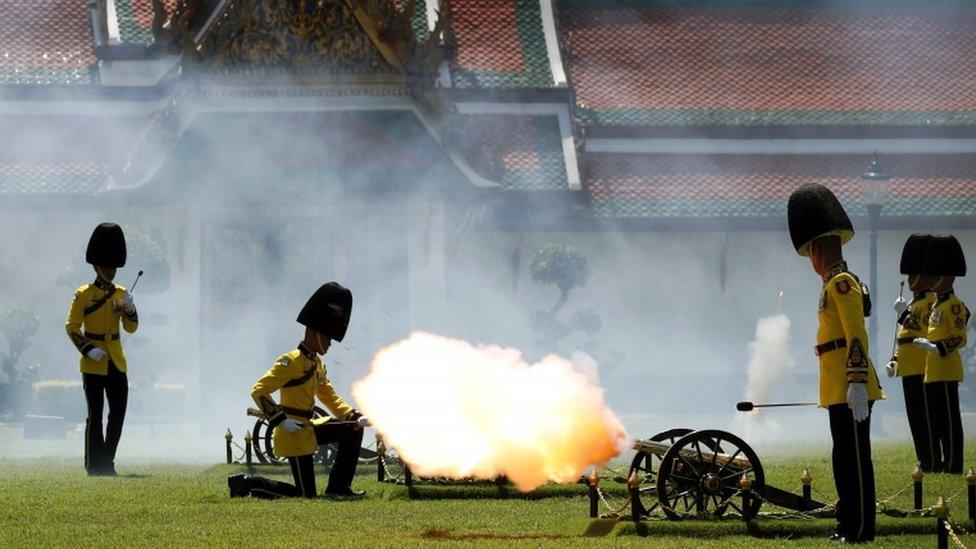 Thai royal guards fire an artillery gun salute during the coronation ceremony of Thai King Maha Vajiralongkorn Bodindradebayavarangkun outside the Grand Palace in Bangkok, Thailand, 04 May 2019