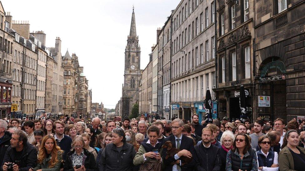 Crowds gather in Edinburgh