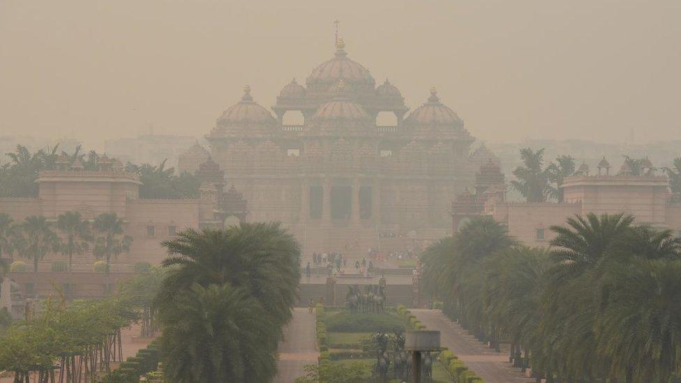 Akshardhanmk Temple hard to see through smog.