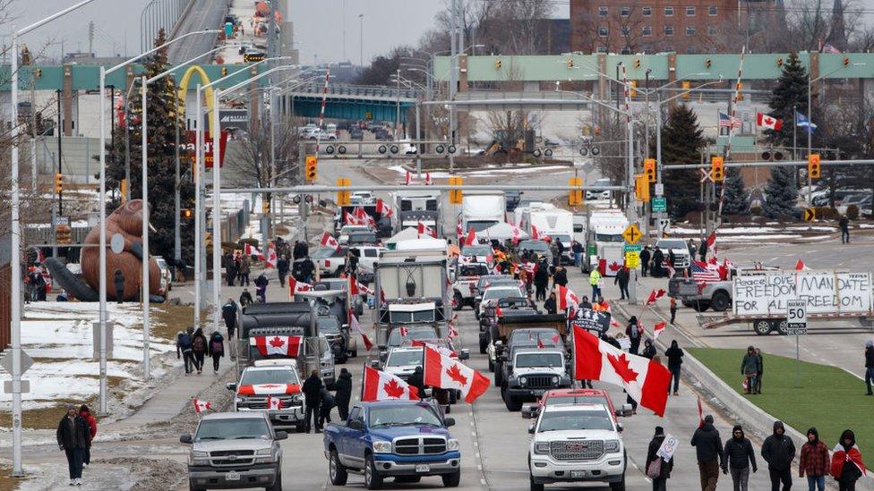 Protesters at the closed bridge