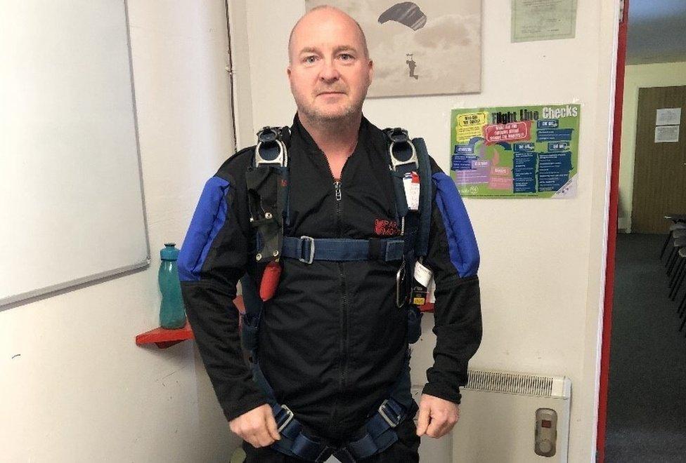 Darren Crumpler before a sky dive