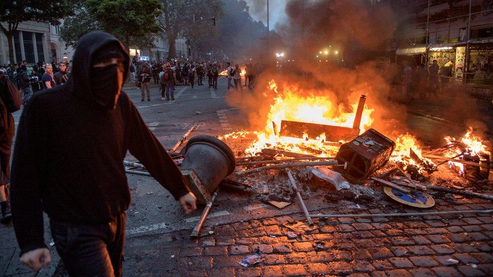 Masked anti-G20 protester, 7 Jul 17