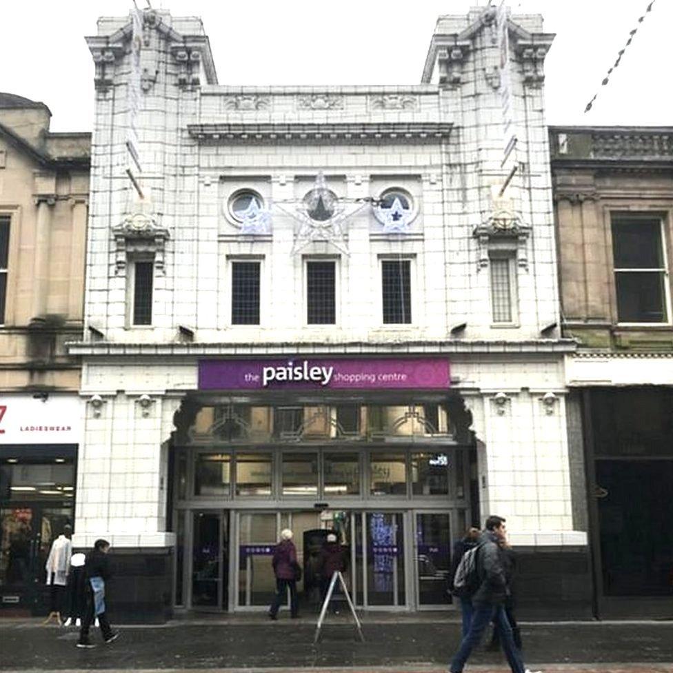 The exterior of the shopping centre