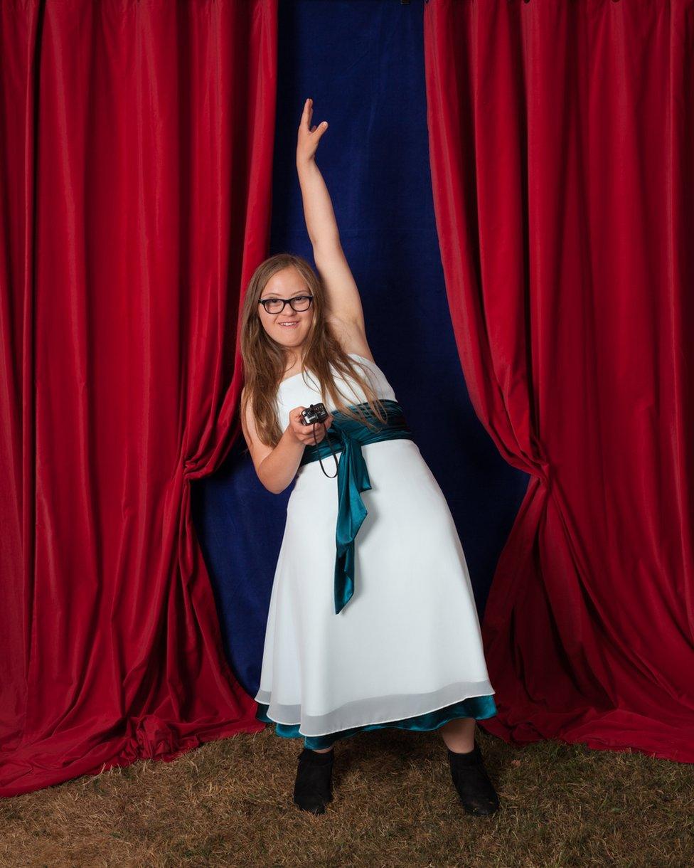 Billie-Jo posing for her promo photo at Derwen College