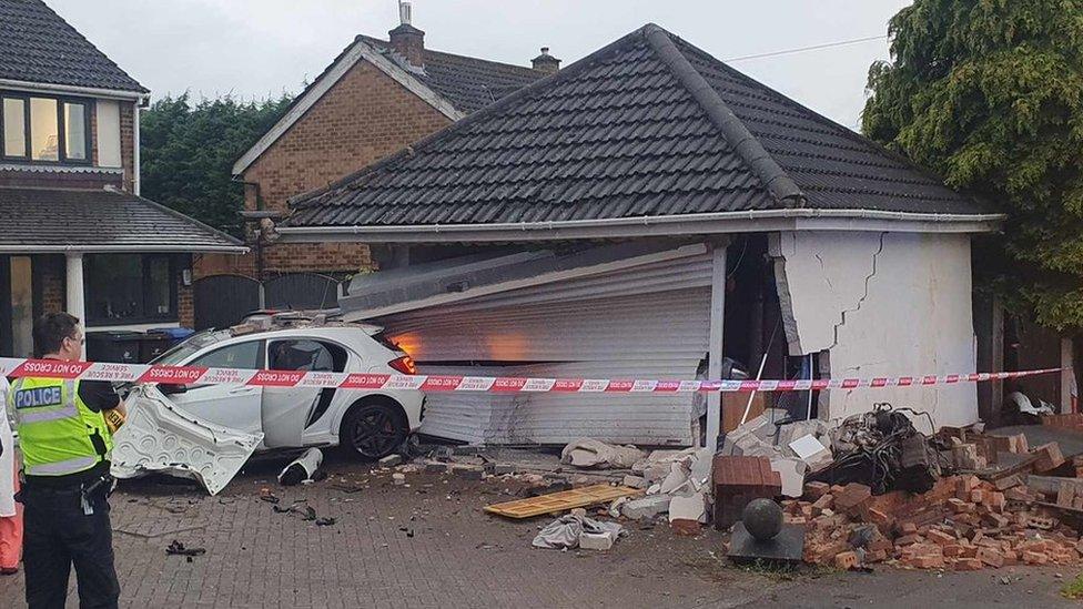 Car crashed into garage