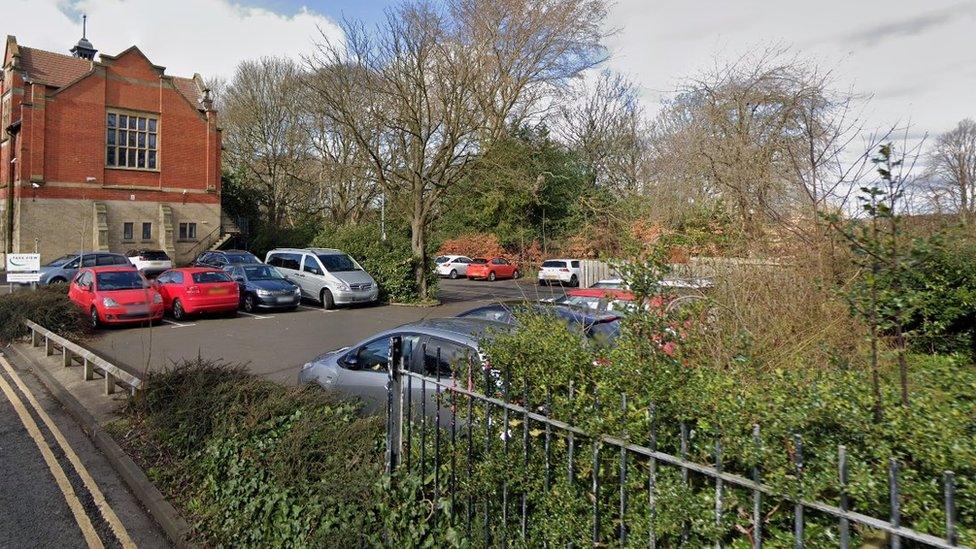 General view of dental practice next to park