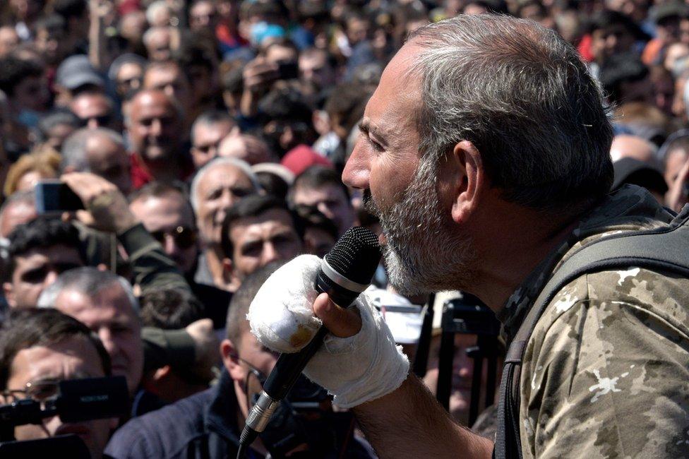 Nikol Pashinyan speaking during an opposition rally in central Yerevan, 17 April