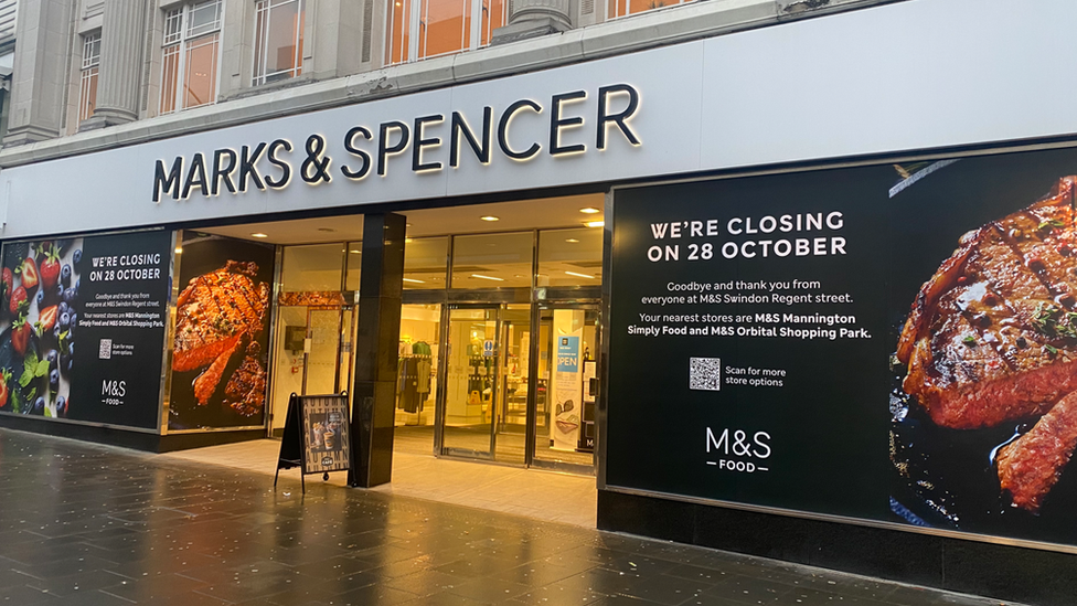 Front window of M&S on Regent Street, Swindon