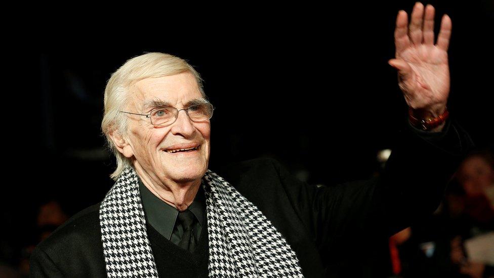 Martin Landau, waving, in 2012