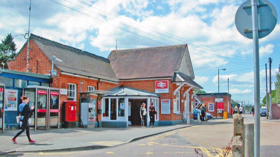 Wickford station