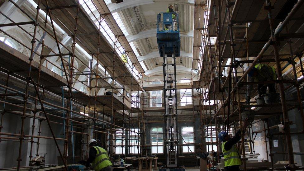 Construction works inside one of the drawing rooms