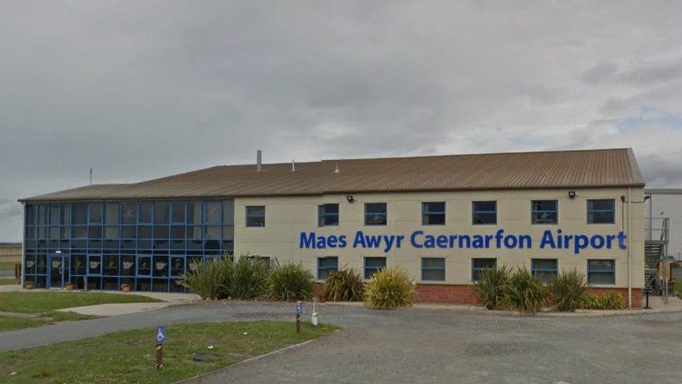 Maes Awyr Caernarfon