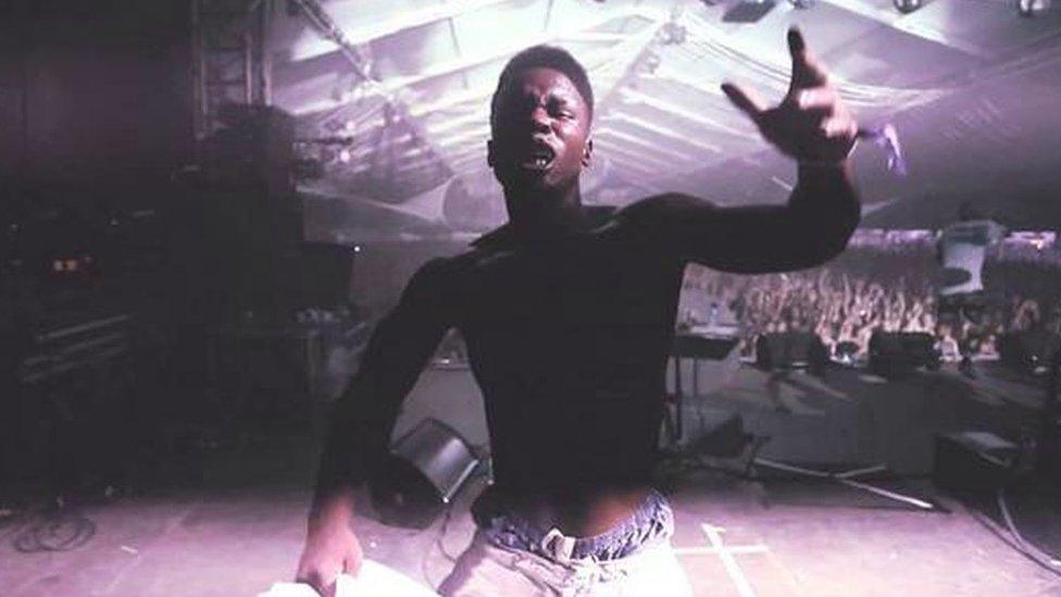 Tempa T